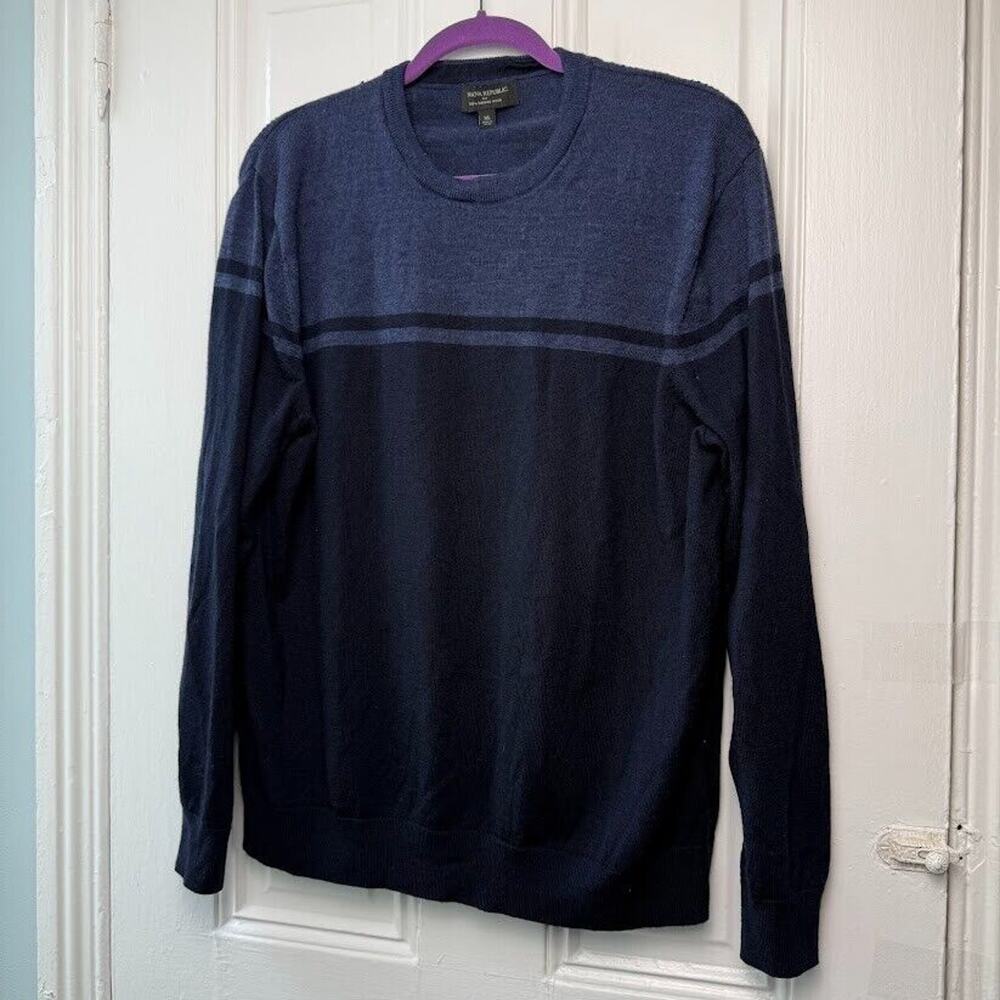 Banana Republic Sweater Mens XL Blue Colorblock 100% Merino Wool Knit Pullover